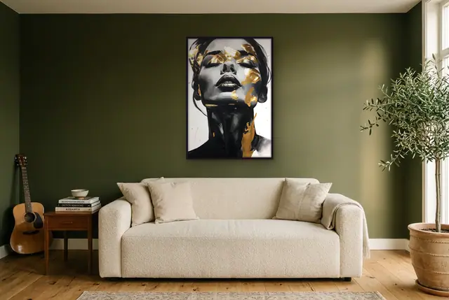 Gouden vrouw portret poster in de woonkamer