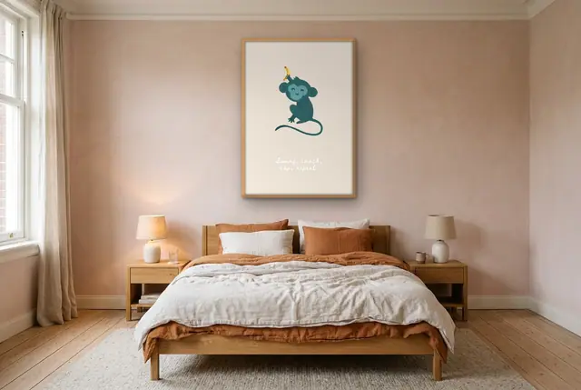 Aapje met banaan poster boven het bed