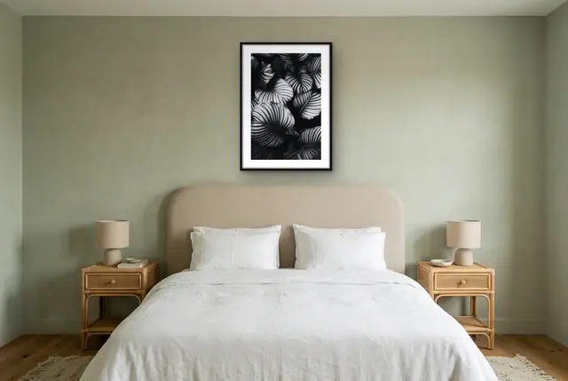 Tropische bladeren poster boven het bed