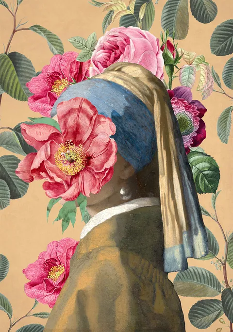 Schilderij van het Meisje met de parel bedekt met grote roze bloemen.